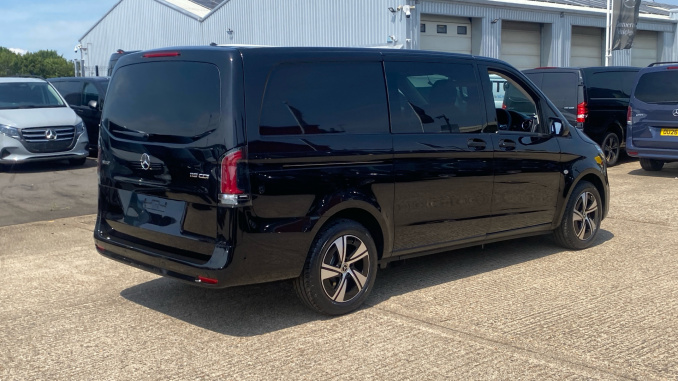 Mercedes-Benz Vito L2 Diesel Rwd 119CDI Select Crew Van 9G-Tronic - Image 10